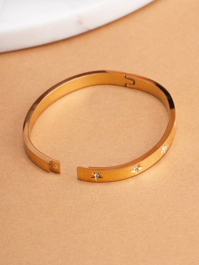 Golden Line Of Light Kada For Womens - Waterproof & Anti-Tarnish : SSWBR0381