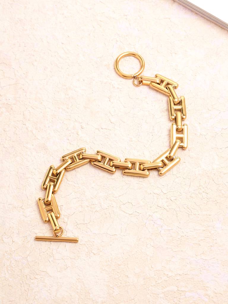 Motion Alloy Brace Bracelet For Women : SSWBR0433