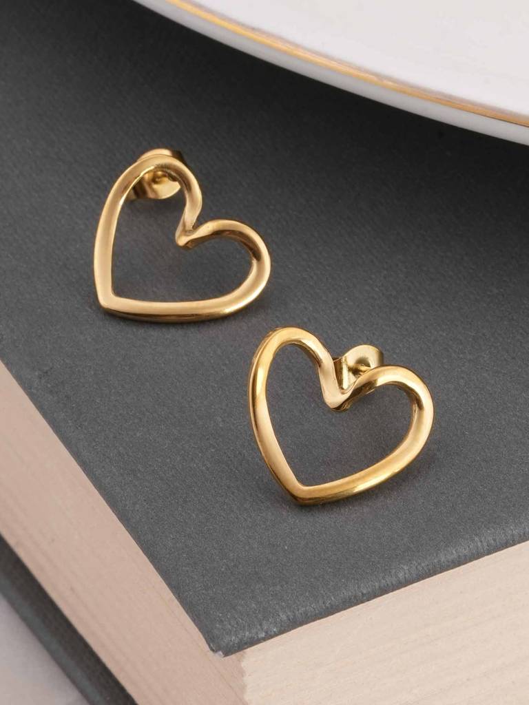 Heart Shaped Stud Earrings For Womens - Waterproof & Anti-Tarnish : SSWER0519