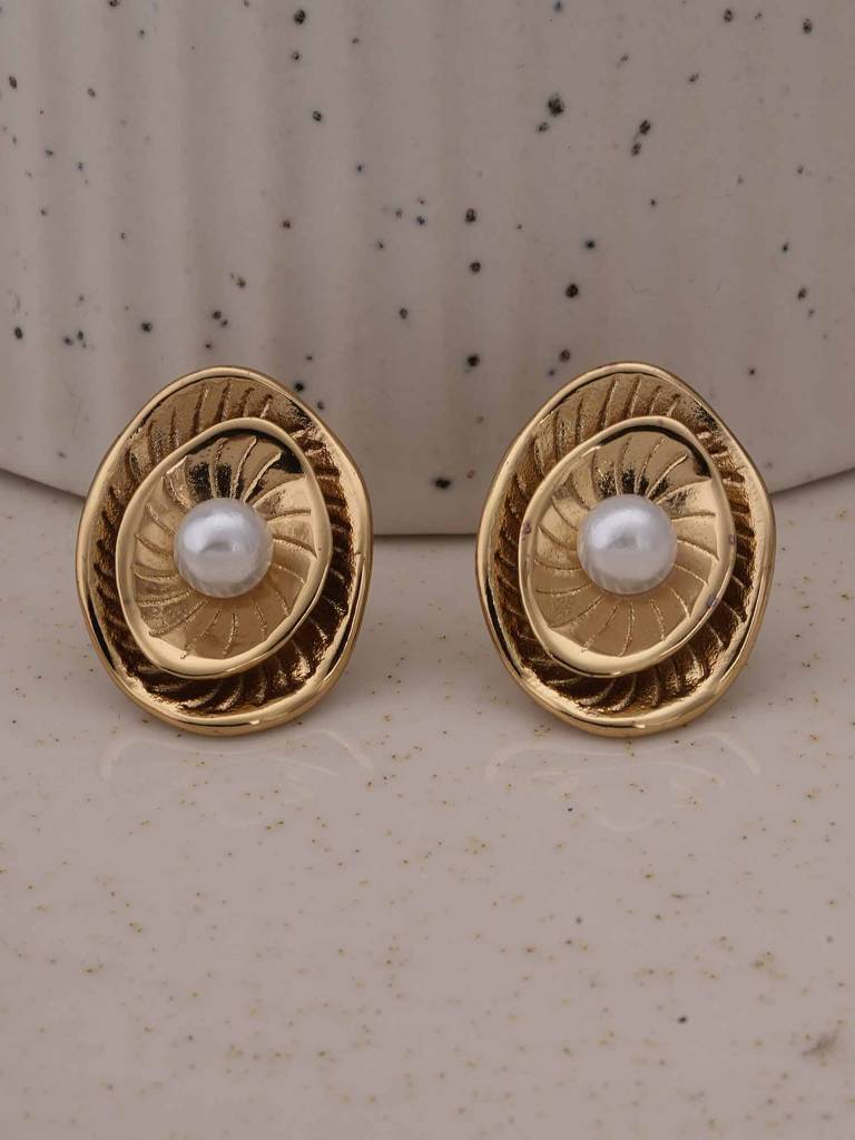 Golden Shell Pearl Studs For Womens - Waterproof & Anti-Tarnish : SSWER0564