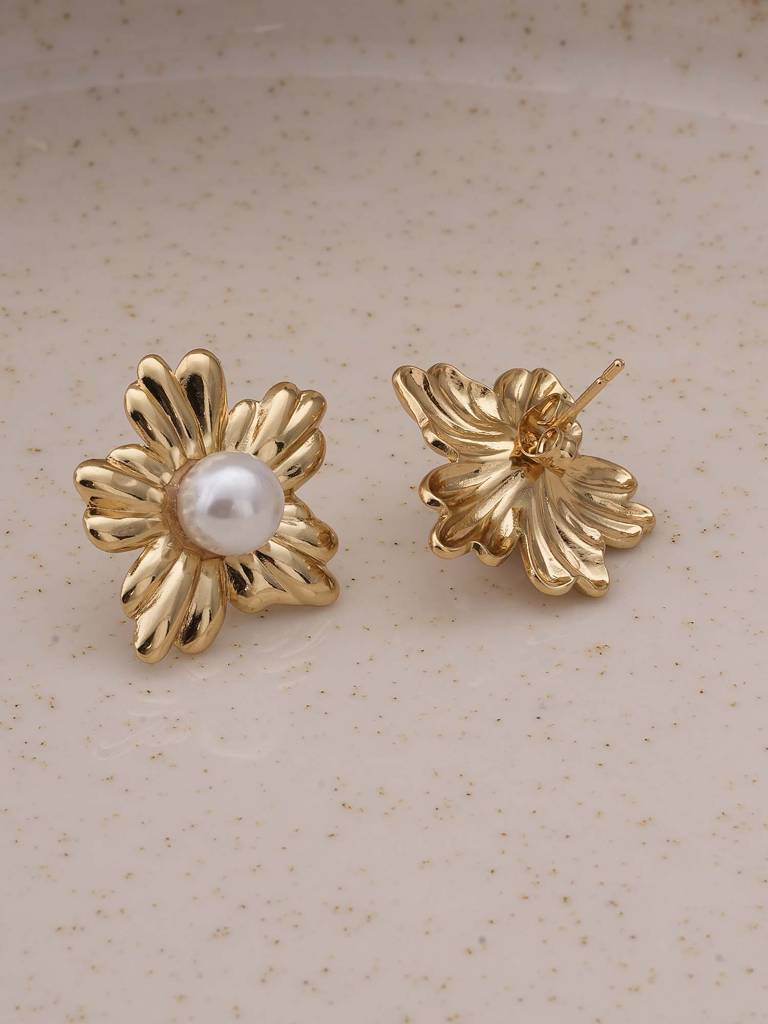 Golden Bloom Pearl Earrings For Womens - Waterproof & Anti-Tarnish : SSWER0567