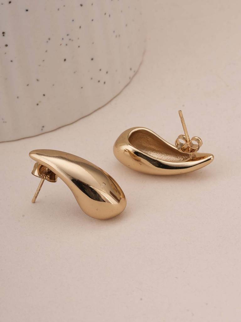 Golden Teardrop Studs For Womens - Waterproof & Anti-Tarnish : SSWER0572