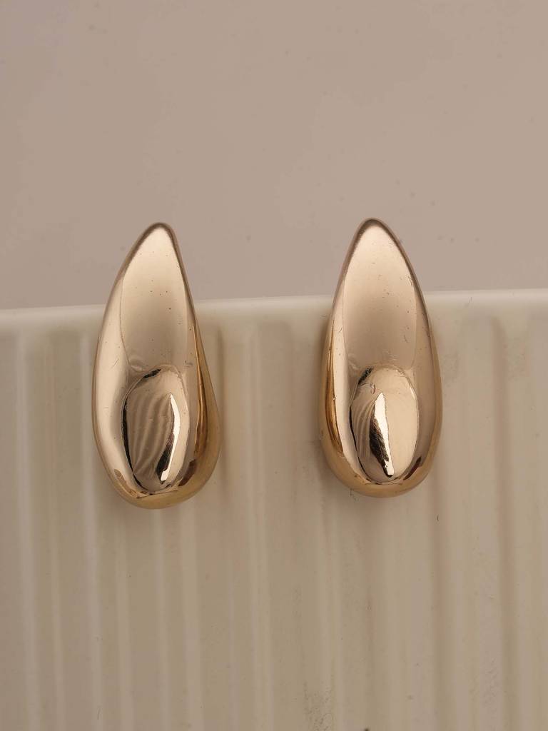 Golden Teardrop Studs For Womens - Waterproof & Anti-Tarnish : SSWER0572