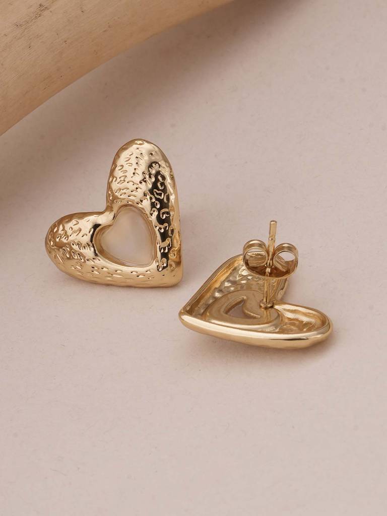 Vintage Gold Heart Studs For Womens - Waterproof & Anti-Tarnish : SSWER0573