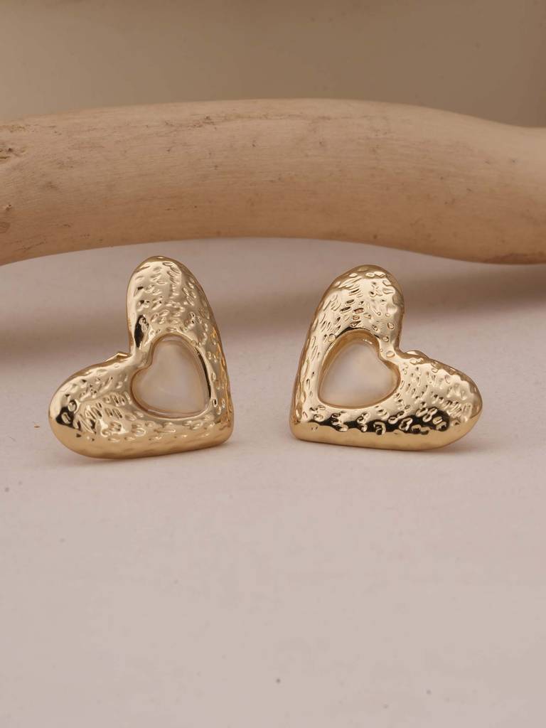 Vintage Gold Heart Studs For Womens - Waterproof & Anti-Tarnish : SSWER0573