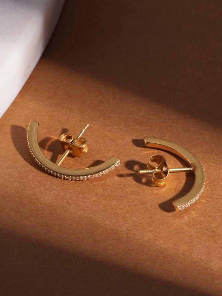 Moon Diamond Stud Earrings For Womens - Waterproof & Anti-Tarnish : SSWER0603