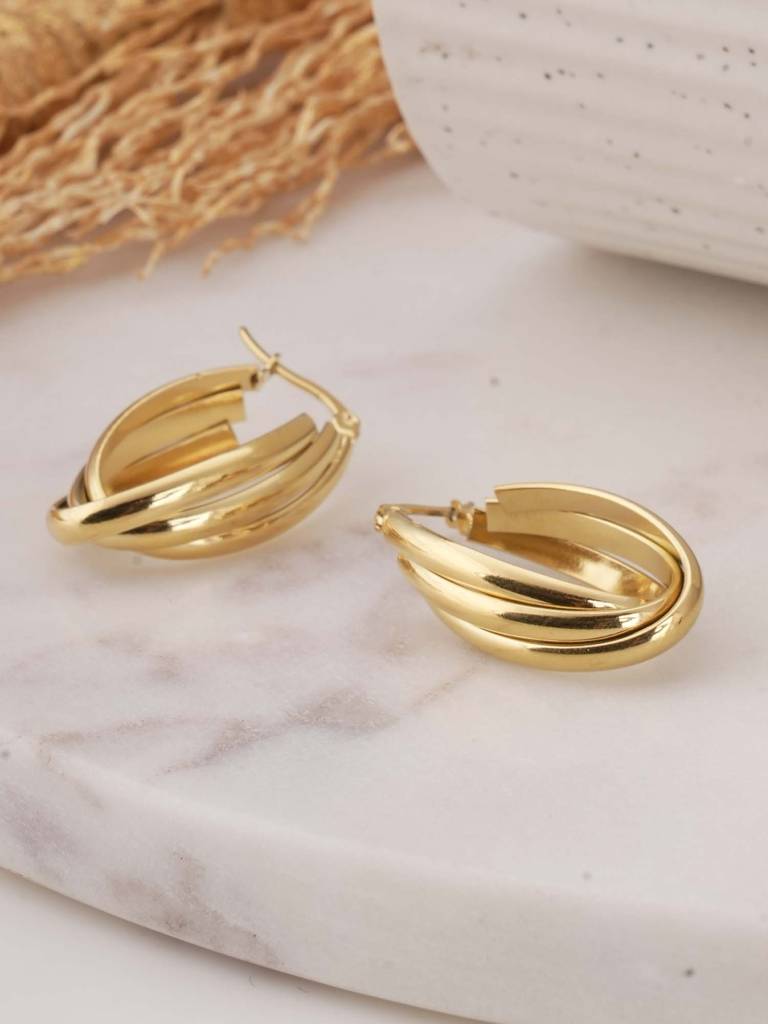 Elegant Oval Hoop Earrings For Womens - Waterproof & Anti-Tarnish : SSWER0615
