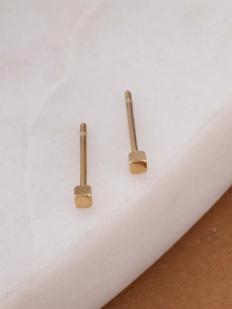 Gold Square Studs For Womens - Waterproof & Anti-Tarnish : SSWER0698