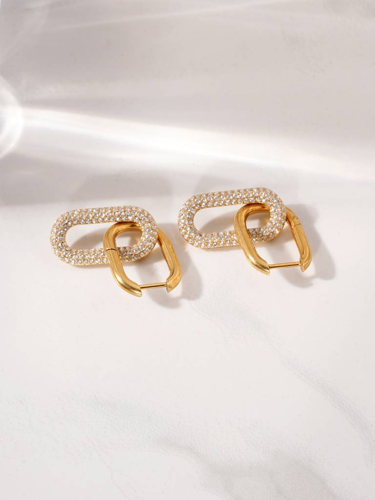 Interlock Cz Stone Dangle Earrings For Women : SSWER0913