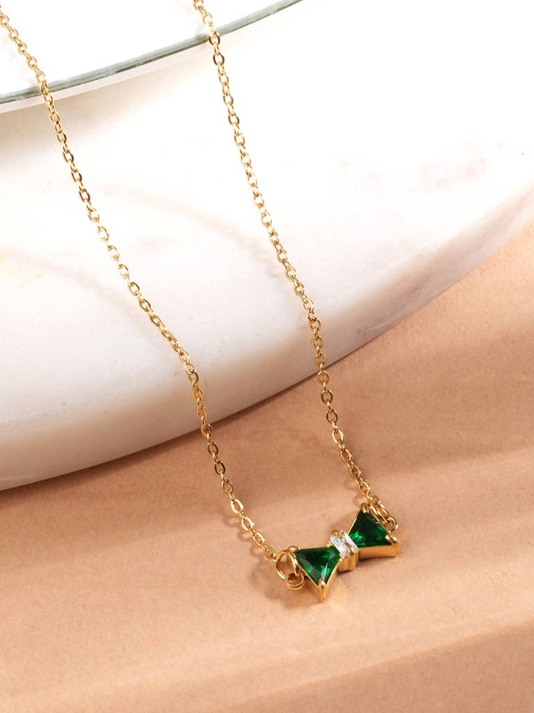 Emerald Elegance Bow Necklace For Women : SSWNC0454