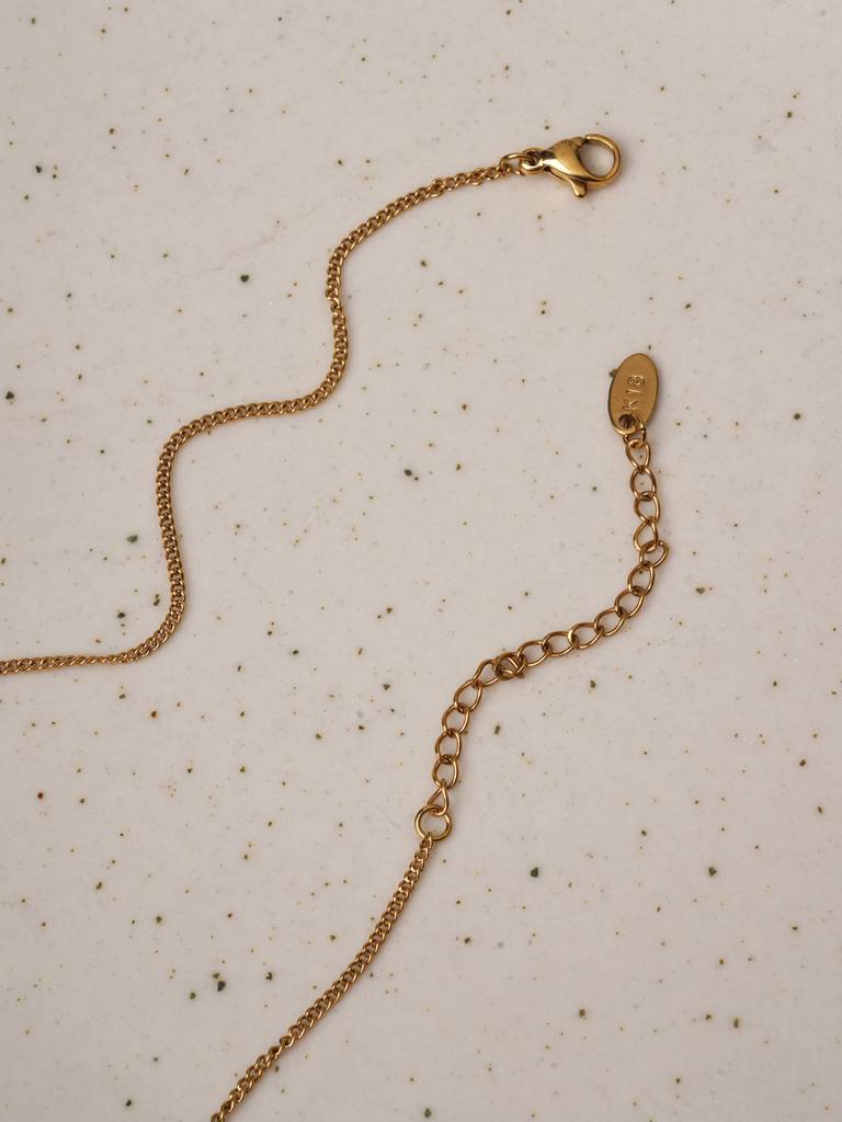 Engraved Heart Lock Necklace With Chain Link For Women : SSWNC0512