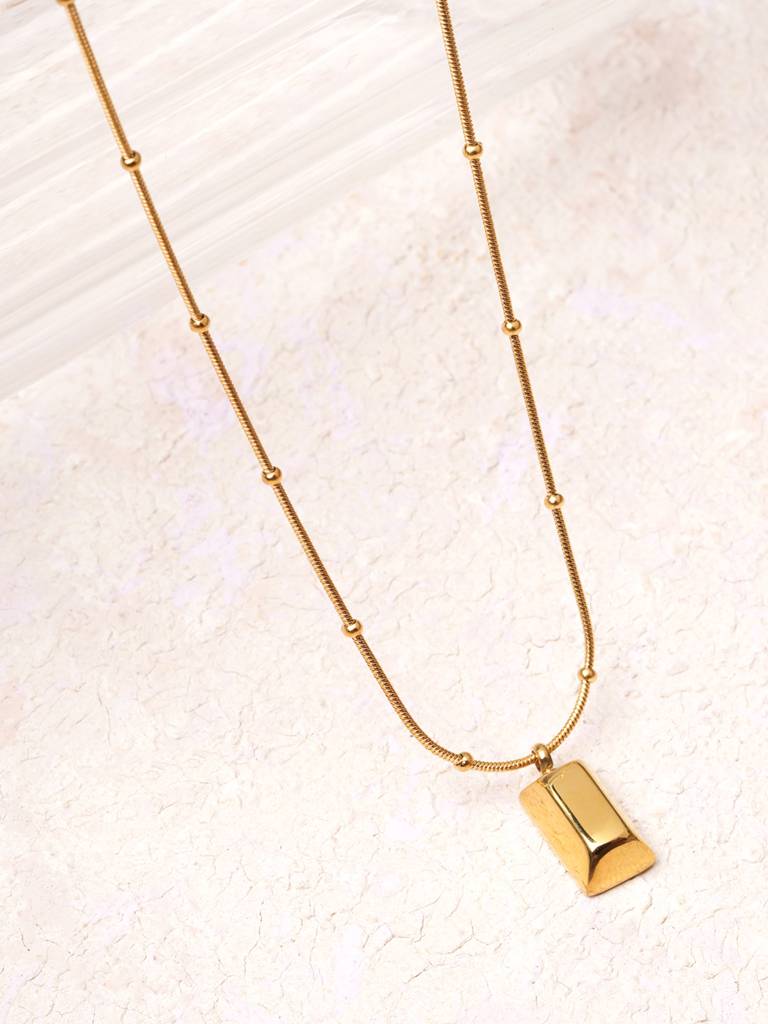 Minimalist Gold Barrel Pendant Necklace For Women : SSWNC0523