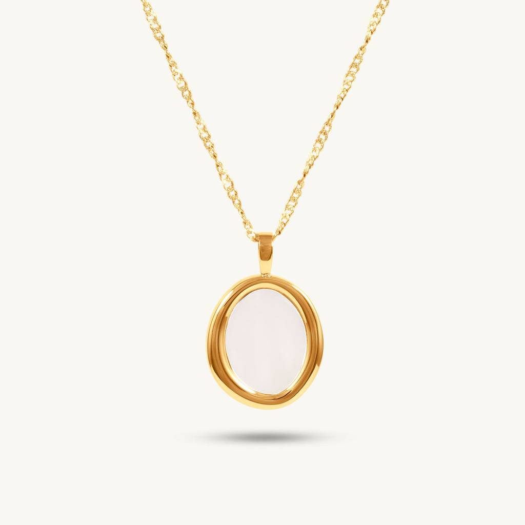 Classic Gold Round Pendant For Women : SSWNC0585