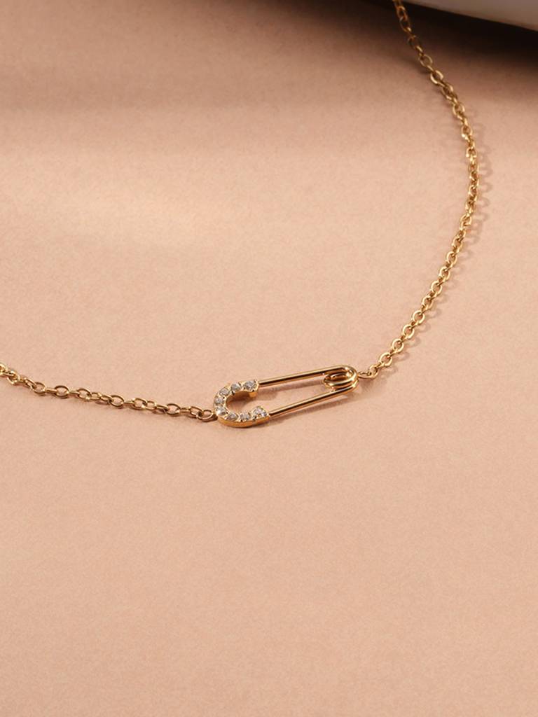 Cute Safety Pin Necklace For Women : SSWNC0668