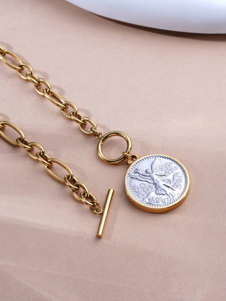 Vintage Angel Emblem Necklace For Women : SSWNC0675