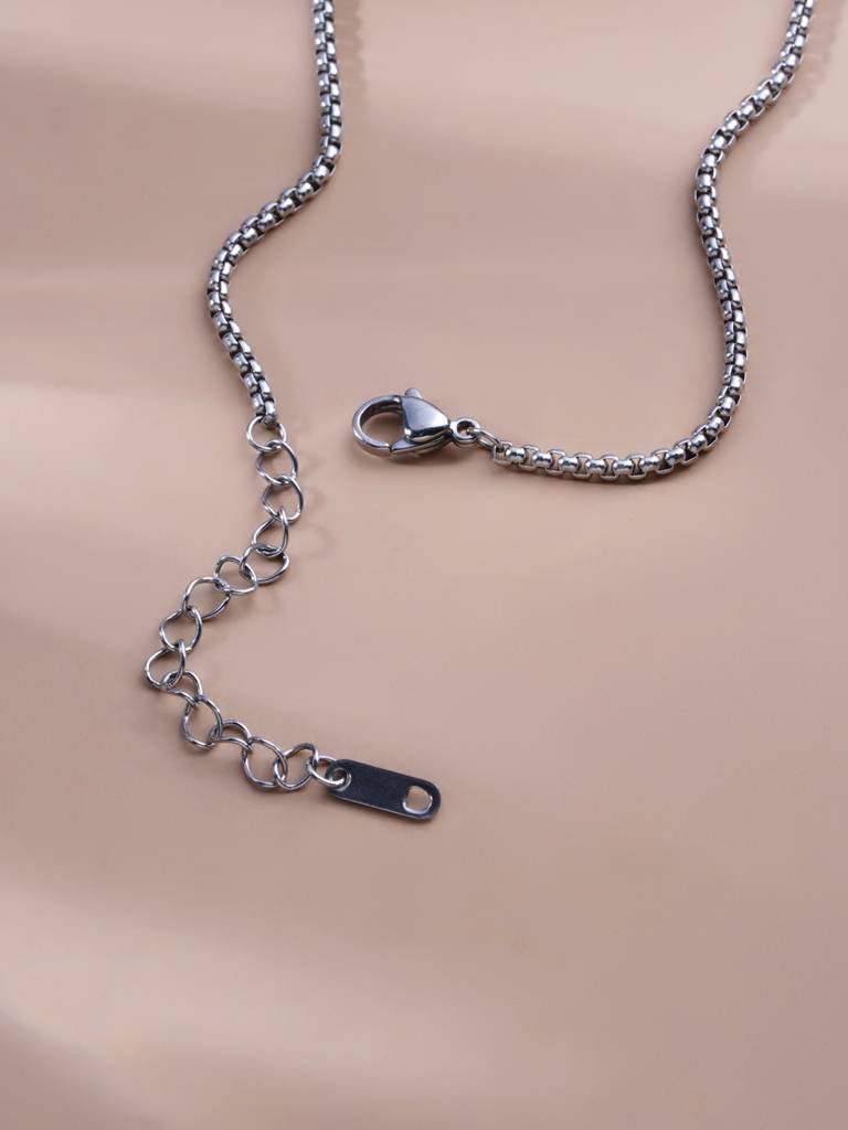 Sculpted Dual-Tone Pendant Necklace For Women : SSWNC0681