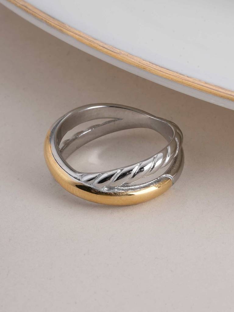 Two-Tone Twist Design Ring For Womens : SSWRG0513-7