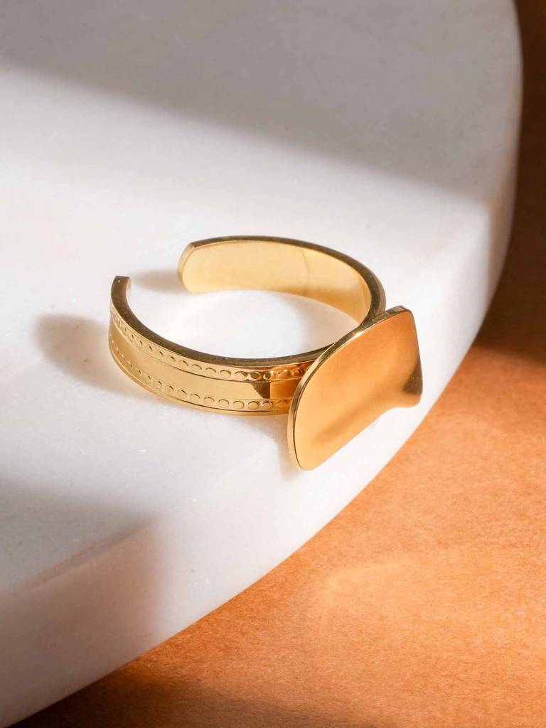 Chunky Plateau Ring For Womens (Size- Adjustable) - Waterproof & Anti-Tarnish : SSWRG0561-A