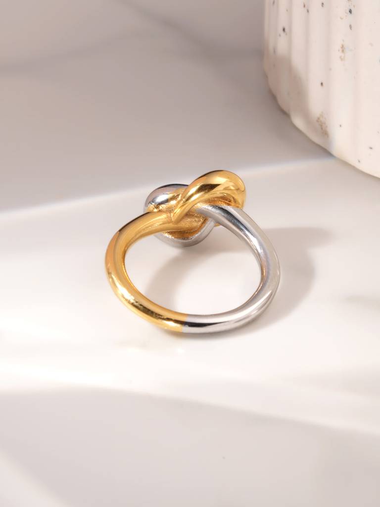 Entwined Love Knot Ring For Womens : SSWRG0959-6