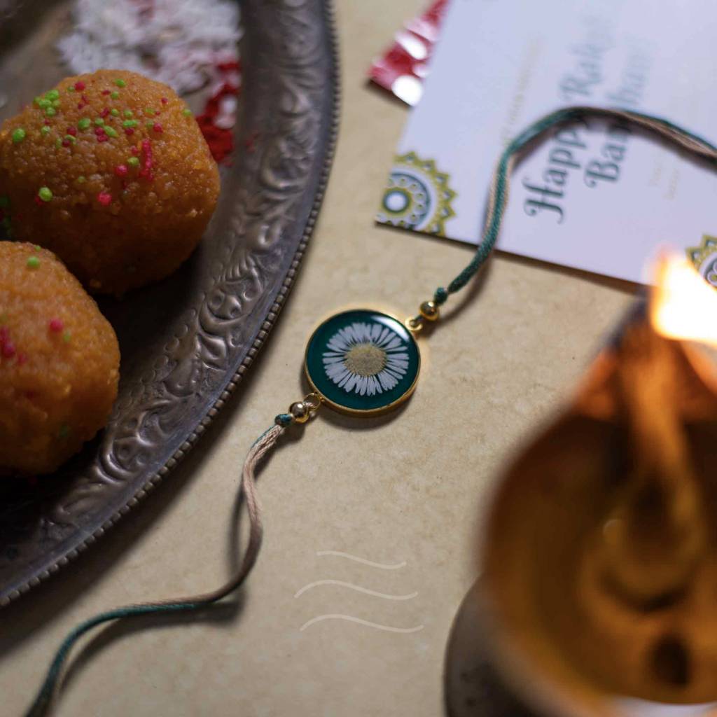 Sapno Ka Bagh Rakhi : LA-PKD-SKB