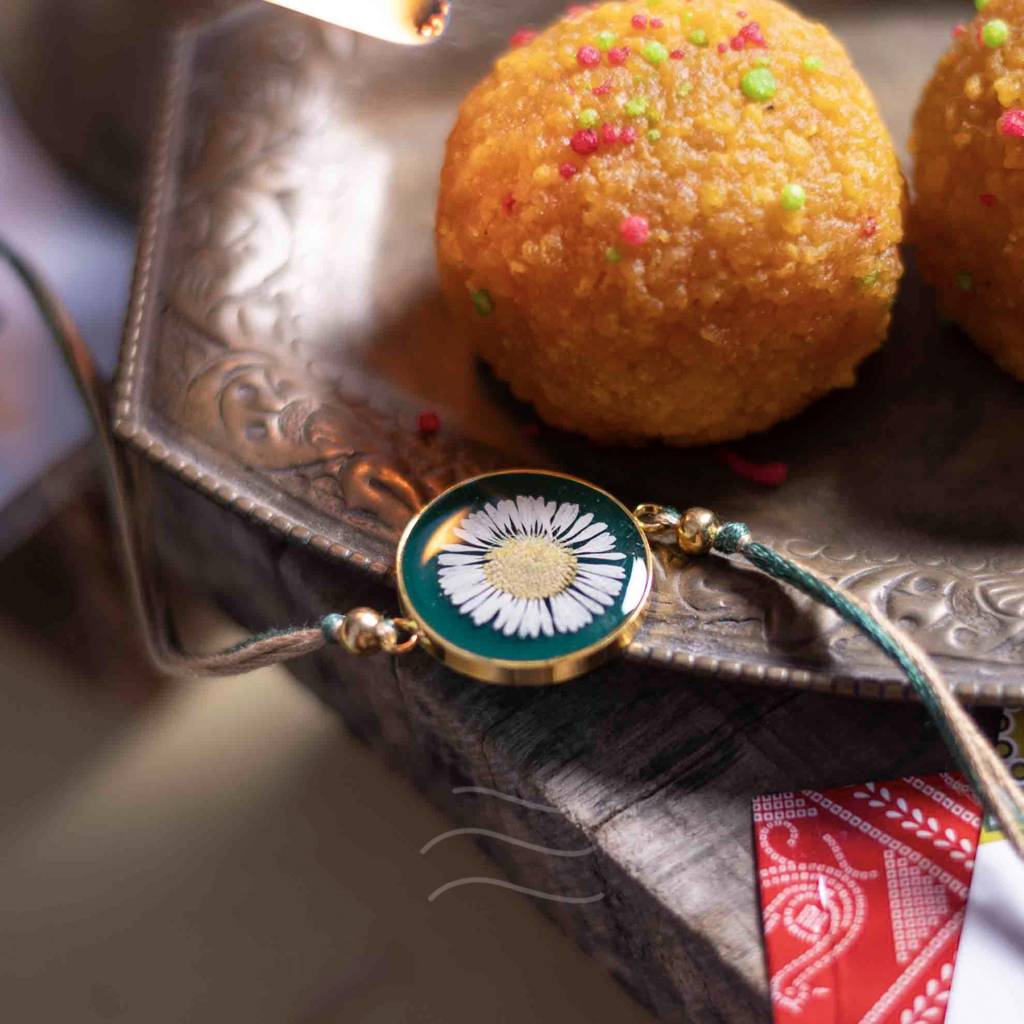 Sapno Ka Bagh Rakhi : LA-PKD-SKB