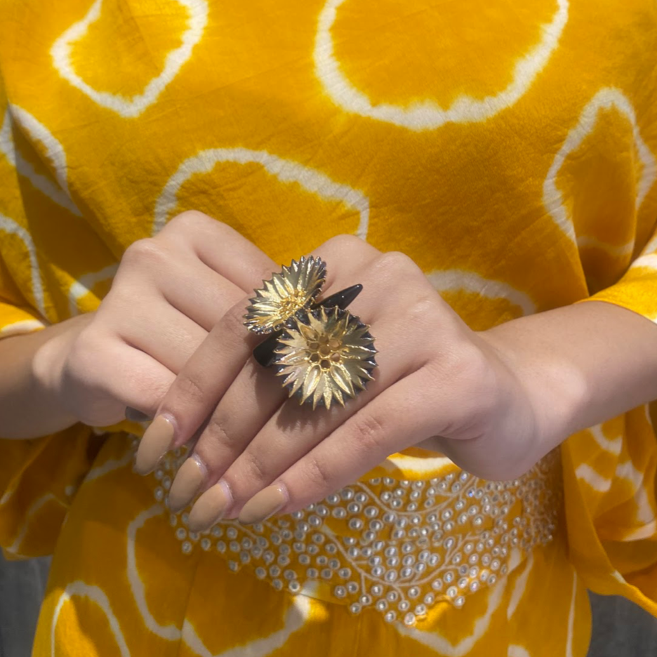 The Crowing Glory Ecstasy Ring : OTW-4002