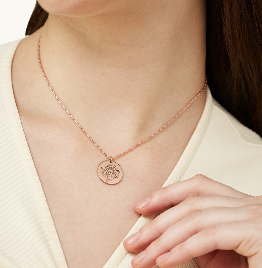Sunflower Medallion Necklace : PENK74