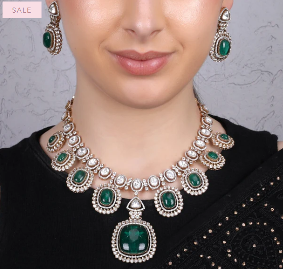 Celina Gold-Plated Kundan Necklace Set With Green Stones : RMQJ0237
