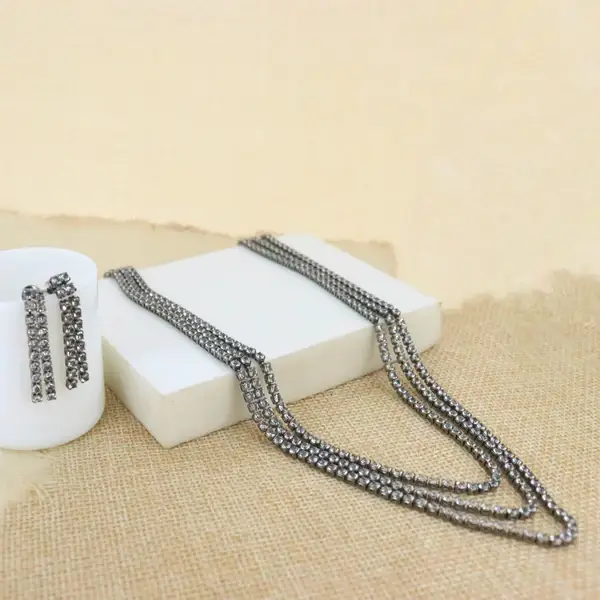 Smoky Sparkle Necklace Set : NG256