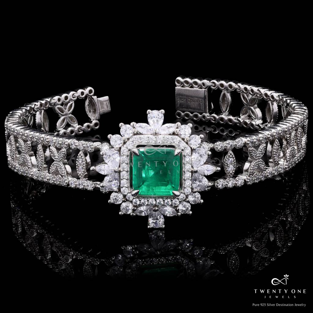 Premium Green Emerald And Diamond Nilofer Bracelet On Pure 925 Silver : TB4138