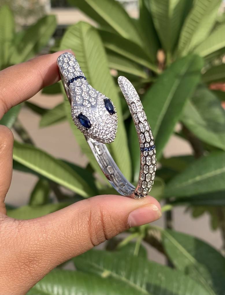 Luxury Brand Inspired Premium Openable Cobra Bracelet On Pure 925 Silver : TB4144