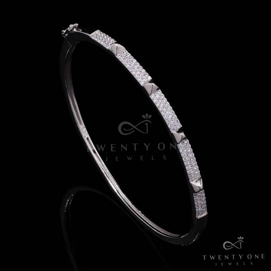 Pure 925 Silver Openable Delcy Bracelet : TB4158