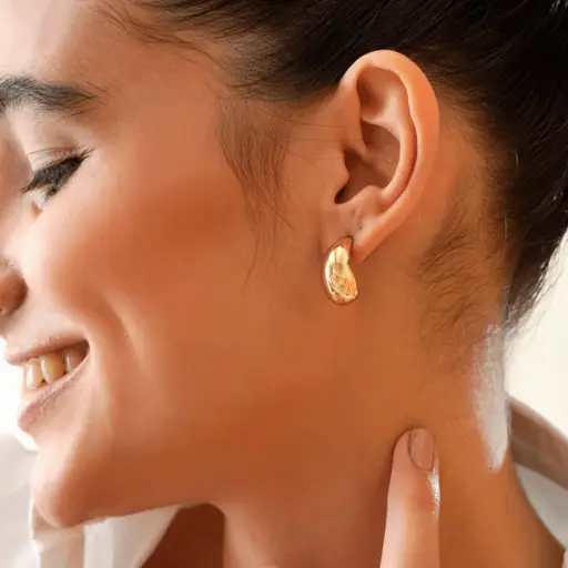 Tfc 18K Pompom Huggie Gold Plated Stud Earrings : 10008
