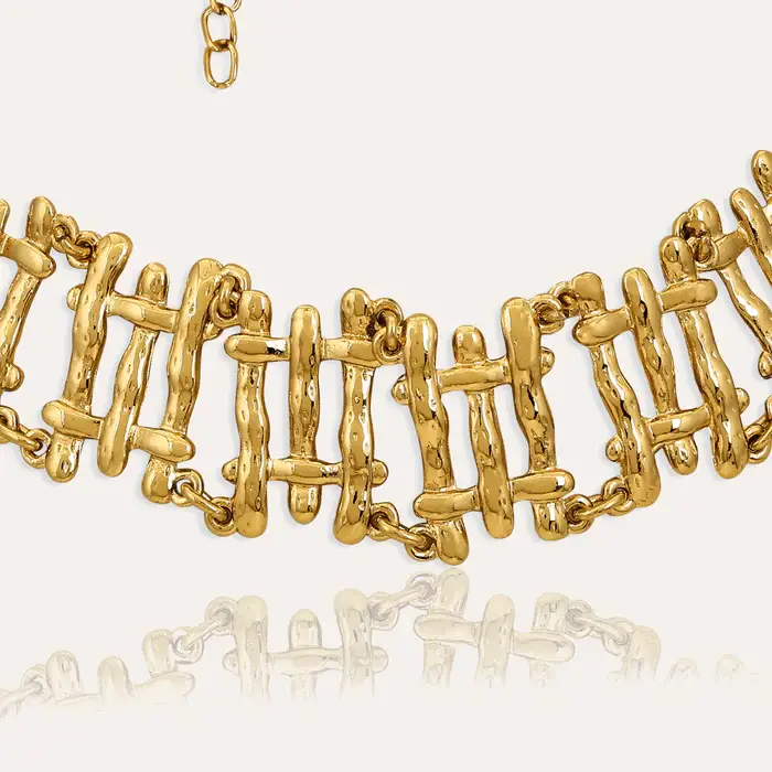 Tfc Squeezy Squish Gold Plated Choker Necklace : 20019