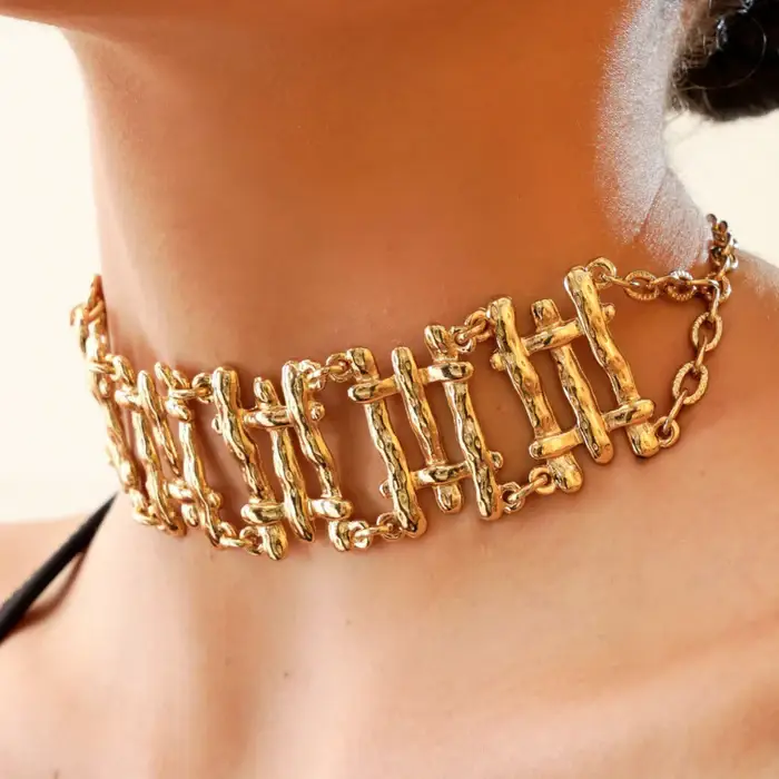 Tfc Squeezy Squish Gold Plated Choker Necklace : 20019