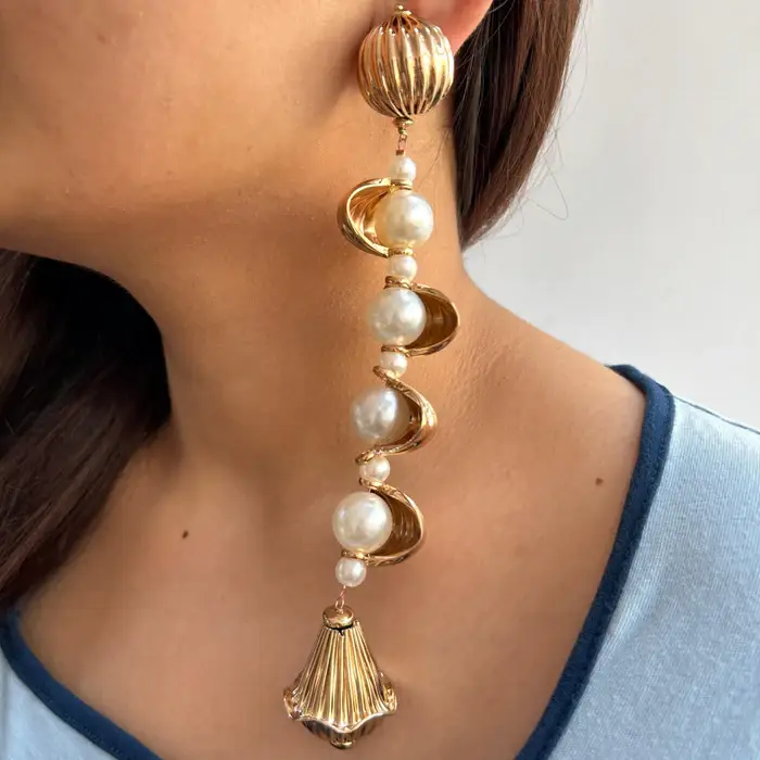 Tfc Rotating Vortex Pearl And Gold Plated Shoulder Duster Dangler Earrings : 10485