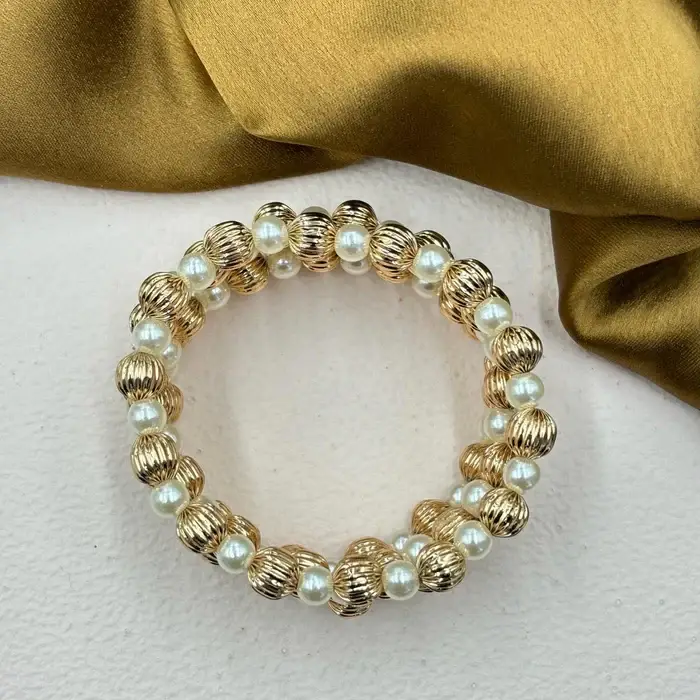 Tfc Tiny Vortex And Pearl Stacked Bracelet : 40061