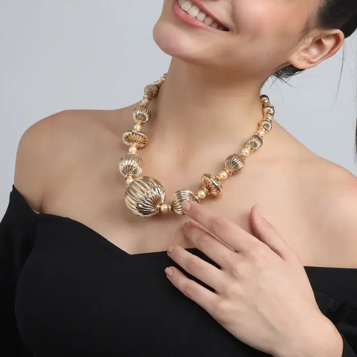 Tfc Varied Vortex Bold Bead And Pearl Gold Plated Necklace : 20188