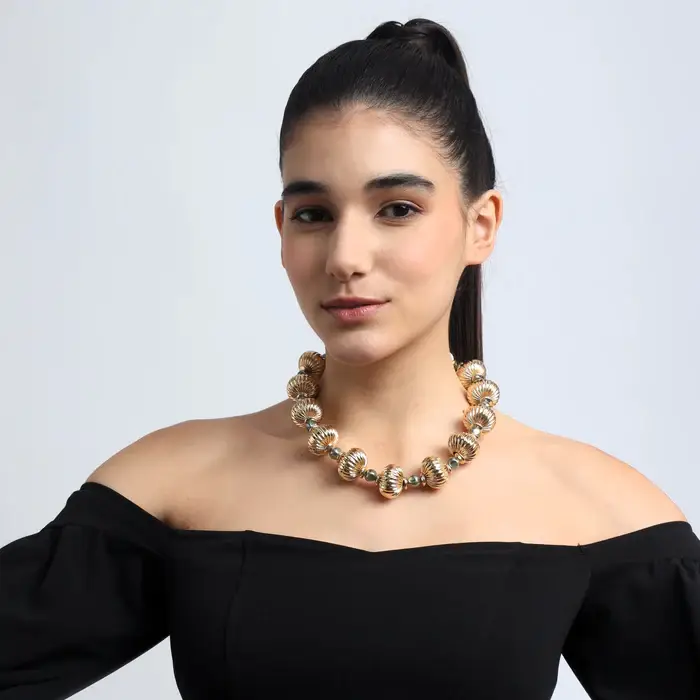 Tfc Vortex Bold Bead And Black Pearl Gold Plated Necklace : 20189