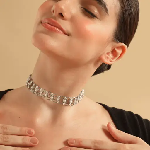 Tfc Silver Cutdana And Pearl Choker Necklace : 20093