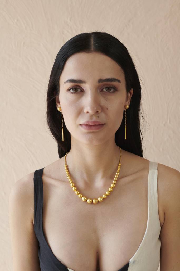 Needle And Ball Earing : AATLA044