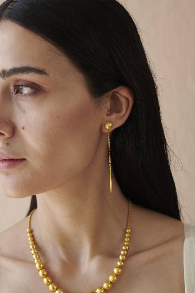 Needle And Ball Earing : AATLA044