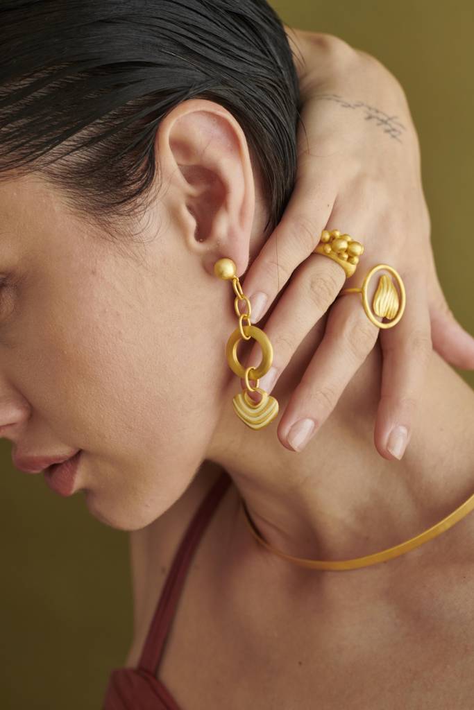 Cupid'S Circle Earring : AATLA062