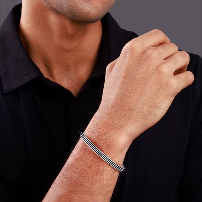 925 Silver Himmat Kada For Him, Fixed Size | Gifts For Men & Boys : TLBR010