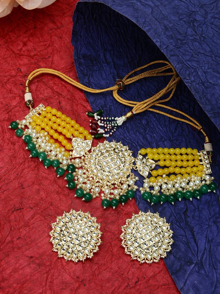 Gold-Plated Stone-Studded & Artificial Beaded Jewellery Set : TMNC21009