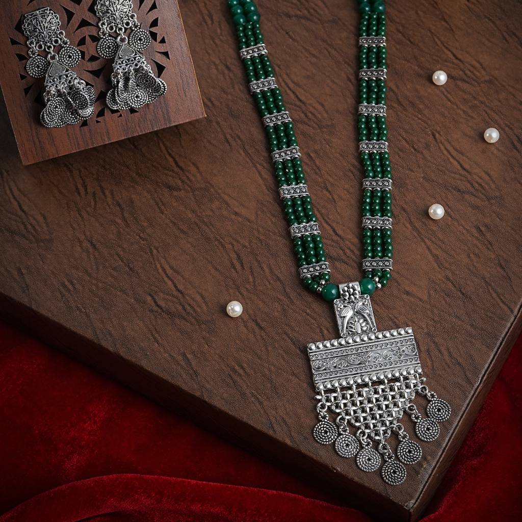 Green Silver-Plated Oxidized Handcrafted Jewellery Set : TMNL20345