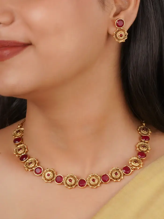 Maroon Color Gold Plated Temple Necklace Set - Tmpset145P : TMPSET145P