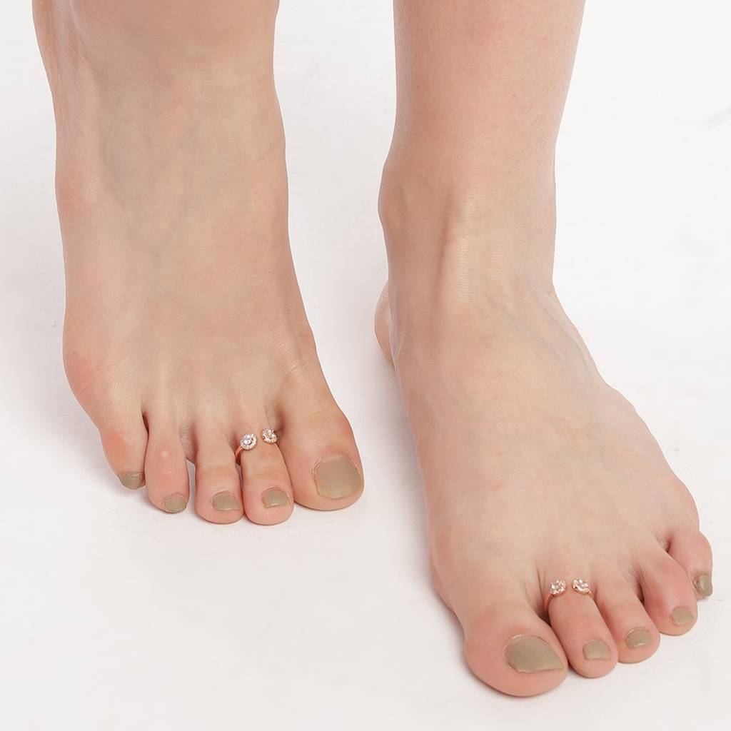 Minimal Solitaire Halo Cz Rose Gold Plated 925 Sterling Silver Toe Ring : TOE-10049