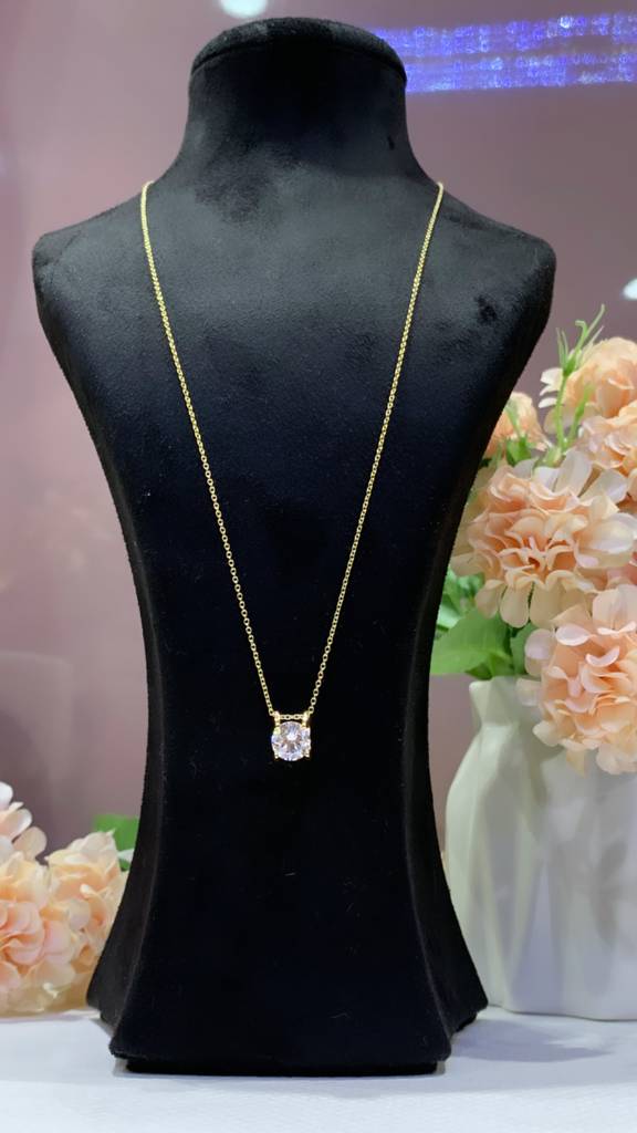 1.3 Carat Round Cut Solitaire Gold Finish Pendant With Chain : TP5114