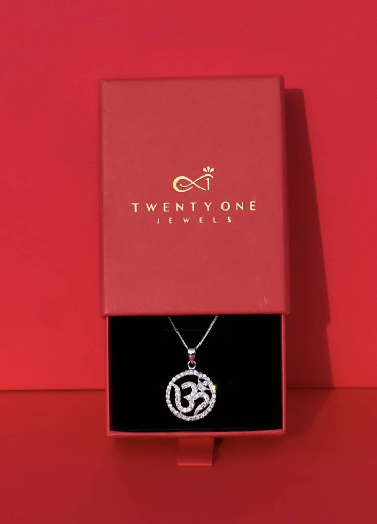 American Diamond Studded Om Pendant With Chain With Diamond Border On Pure 925 Silver : TP5116